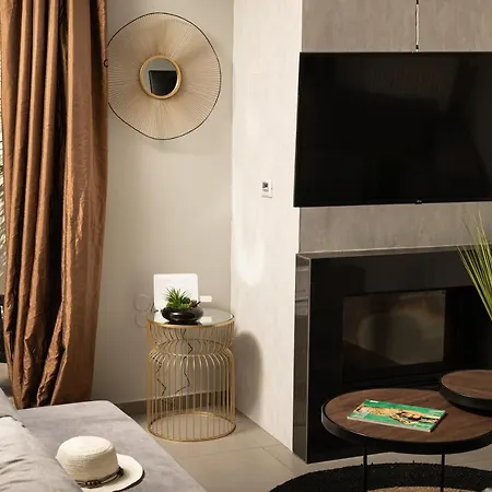 Delight Luxury Residences - Souda Extérieur photo