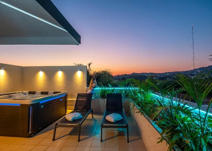 Delight Luxury Residences - Souda