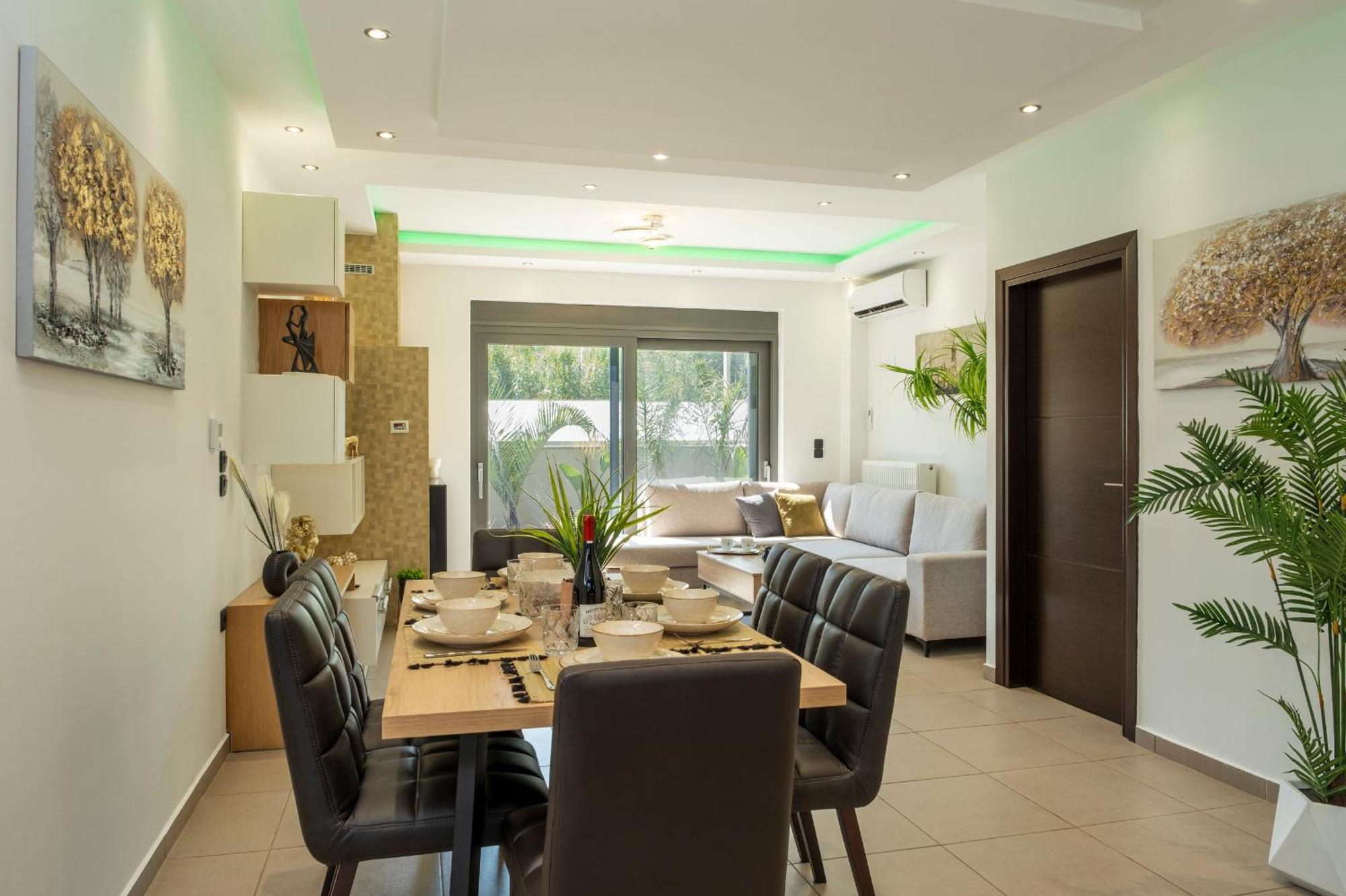 Delight Luxury Residences - Souda